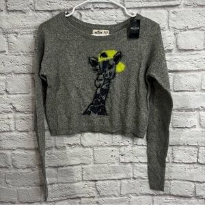 Hollister Fuzzy Giraffe Cropped sweater XS pullover crewneck super soft new grey